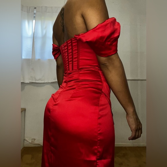 Cocktail dress - Picture 3 of 3